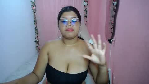 natalielabellex1 online show from October 29, 9:39 pm