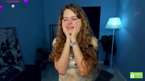 Natalie online show from November 10, 5:13 am