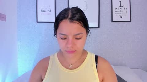 Snapshot of natasha_harpper chatting on October 22, 10:53 am Natasha online show from October 22, 10:53 am