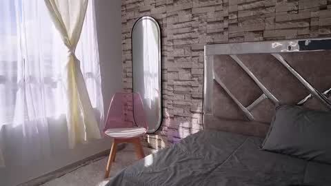 Natasha Vesper  online show from December 3, 7:49 pm