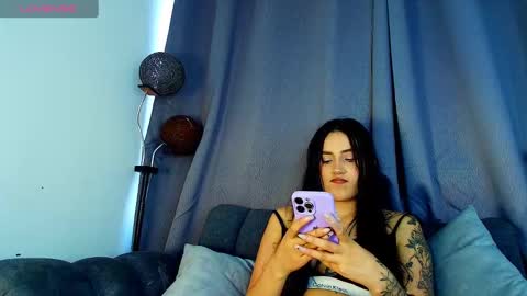 Hello im Natti online show from February 6, 7:51 pm