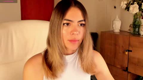Snapshot of nathaaly_sky chatting on January 15, 10:49 am nathaly sky online show from January 15, 10:49 am