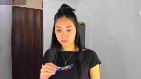 Nathalie online show from May 28, 3:04 am
