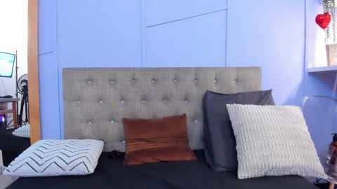 nathalie rossel online show from November 29, 10:25 pm