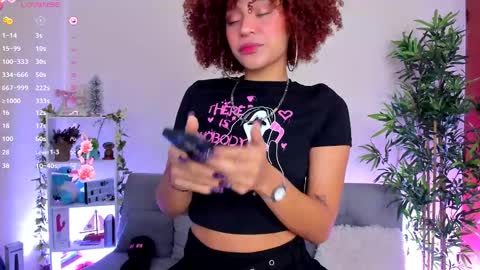 Snapshot of natty_romanof_1 chatting on February 12, 12:55 pm natty online show from February 12, 12:55 pm