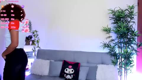 Snapshot of natty_romanof_1 chatting on March 12, 12:15 pm natty online show from March 12, 12:15 pm