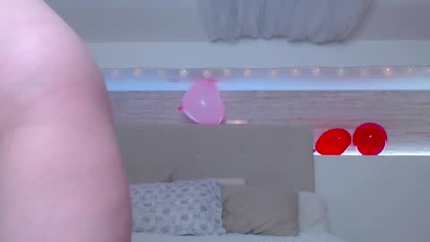 Meri online show from February 12, 2:22 pm