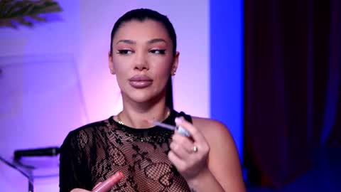 Snapshot of natydesiree chatting on December 23, 7:52 pm Naty online show from December 23, 7:52 pm