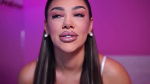 Snapshot of natydesiree chatting on March 9, 5:11 am Naty online show from March 9, 5:11 am