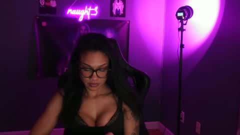 naught 3 online show from February 1, 1:15 am