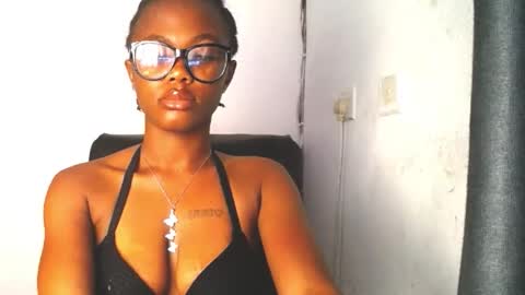 Zoey online show from October 13, 1:41 am