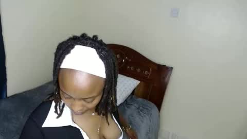 naughty_nurse2012 online show from March 12, 12:24 am