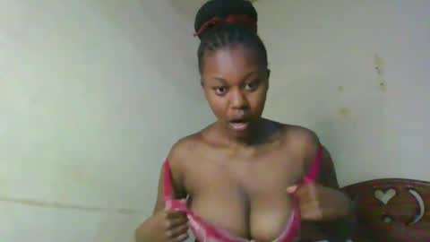 Shee online show from February 26, 2:16 pm