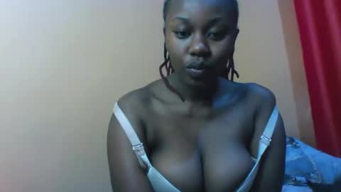 Shee online show from November 25, 8:53 pm