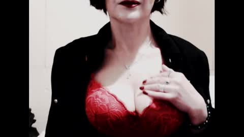 Jenny online show from March 27, 1:01 pm