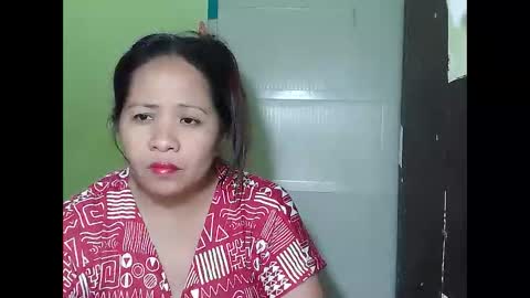 naughtymom26 online show from October 11, 10:20 am