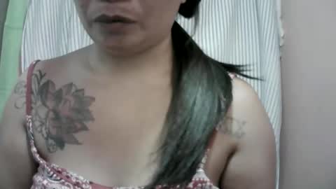 naughtymom_33 online show from February 28, 3:50 am