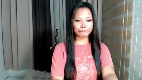 naughtymorenagirl online show from November 24, 5:42 am