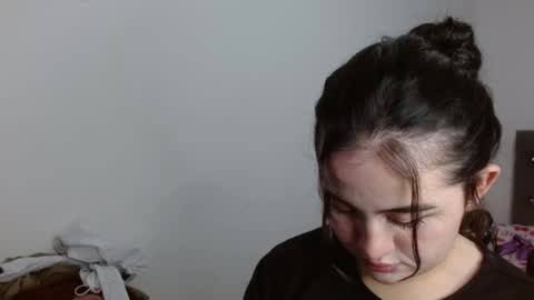 naughtyplayass online show from December 22, 7:06 pm