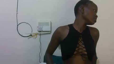 naughtysilvy878815 online show from March 22, 7:42 pm