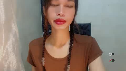 Celine online show from November 24, 2:30 pm