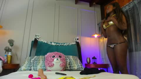 Snapshot of nayah_williams chatting on December 4, 1:14 am Nayah Williams - OnlyFans online show from December 4, 1:14 am