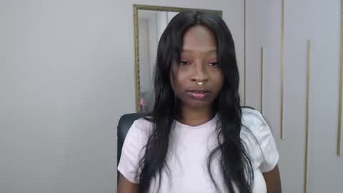 Nayaris 3 online show from April 19, 1:55 pm