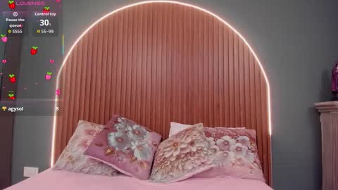 Naye  online show from November 15, 4:24 am