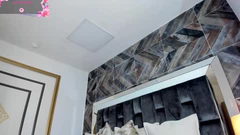    online show from February 9, 11:56 am