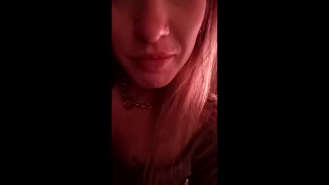 neeeerew online show from May 23, 7:12 pm