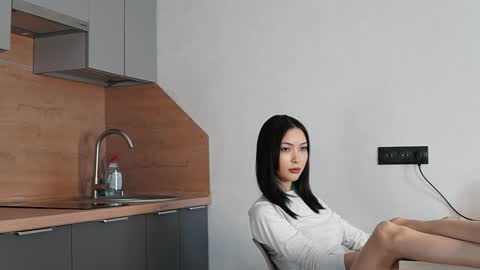 Kemi  online show from February 25, 5:17 am