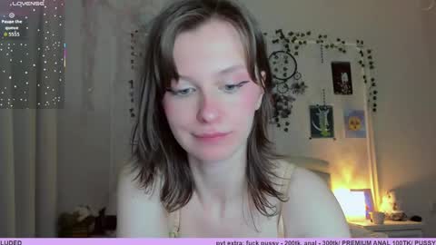 neko_kitsune online show from April 16, 9:39 pm