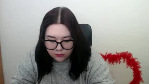 nereia online show from February 21, 10:05 am