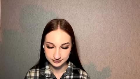 Kate Ng online show from April 8, 5:48 pm