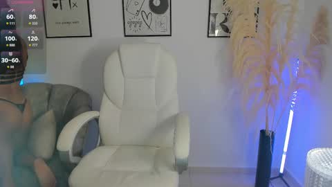 Nia online show from September 15, 12:57 pm