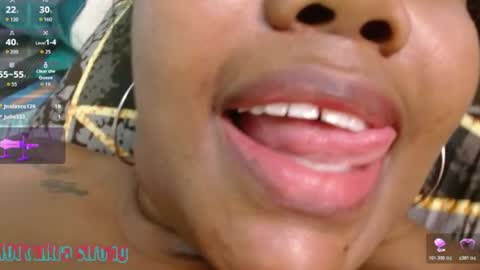 niawk_29_ online show from June 30, 5:56 pm