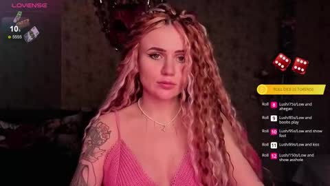 Nicky Weekends online show from February 23, 1:32 pm