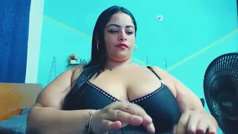 nickyribeiro online show from April 14, 6:35 am