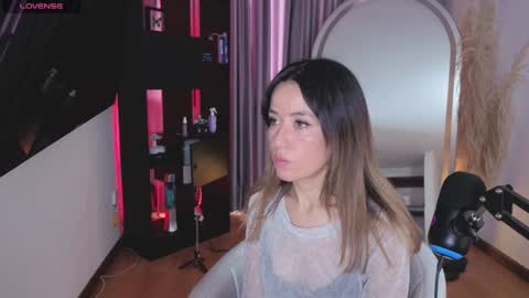 Nicky online show from October 5, 4:34 pm