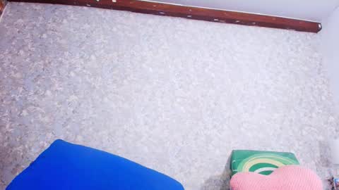 Nicol online show from November 22, 3:20 am