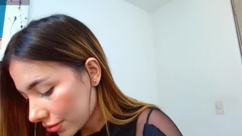 Nicol Gw online show from January 29, 9:17 pm