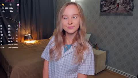 Nicoletta online show from October 30, 8:10 pm