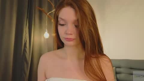 Nicole online show from May 25, 9:47 pm