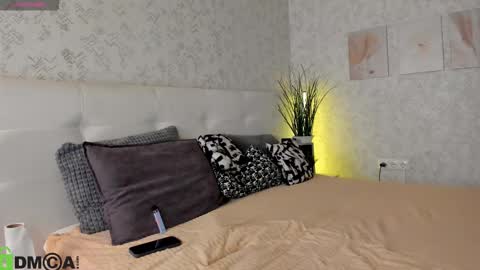 GMT7TueWedThSu 0300am-0900am. Sa 1000am-0400pm online show from October 28, 9:30 pm