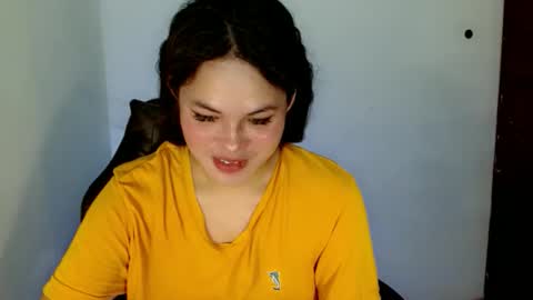 nicole_kiss01 online show from October 16, 8:39 am