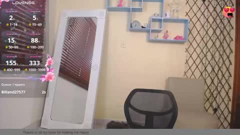 Snapshot of nicole_santana_ chatting on September 15, 9:33 pm Nicole Santana online show from September 15, 9:33 pm
