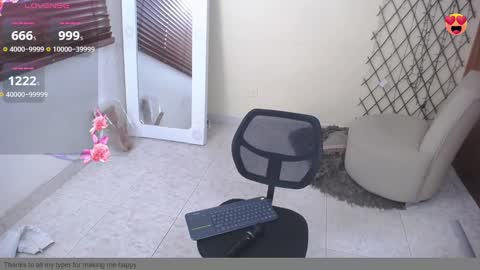 Snapshot of nicole_santana_ chatting on September 30, 9:52 pm Nicole Santana online show from September 30, 9:52 pm