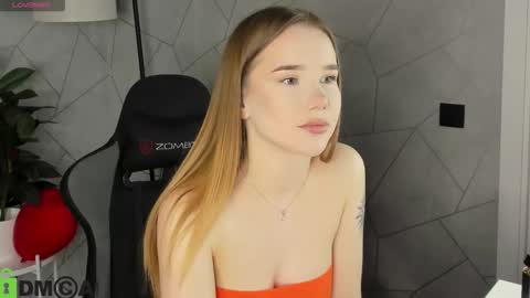 Nicole  My schedule for the week 2 GMT  9am-15pm  Mo Tu Th Fr online show from February 20, 9:33 am