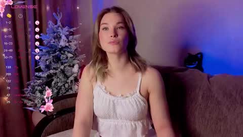 Nicole online show from February 4, 6:22 pm