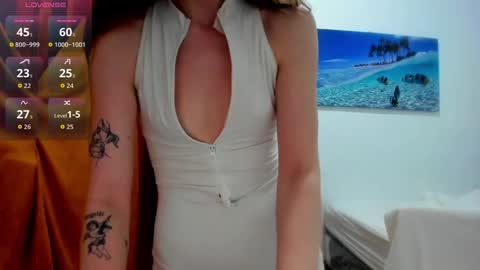 nicoledollyxx online show from February 23, 6:40 pm